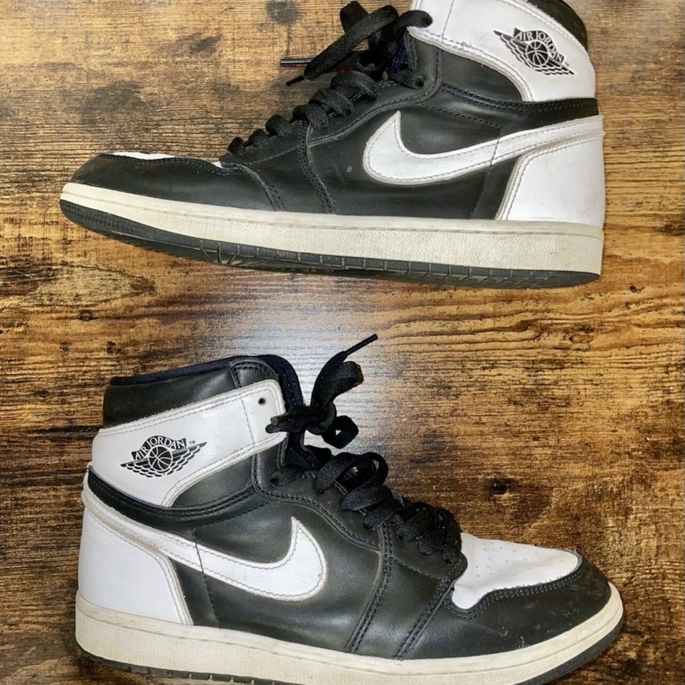 Nike Jordan 1 Retro High OG ‘Shadow’ 2018 555088-013 Nike Shoes Sneakers 6.5
